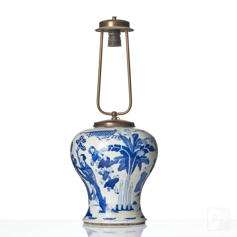 A blue and white 'boys at play' vase, - 图3